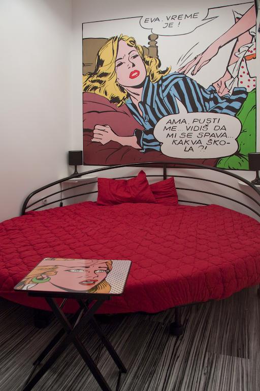 Pop Art Hostel Beograd Phòng bức ảnh